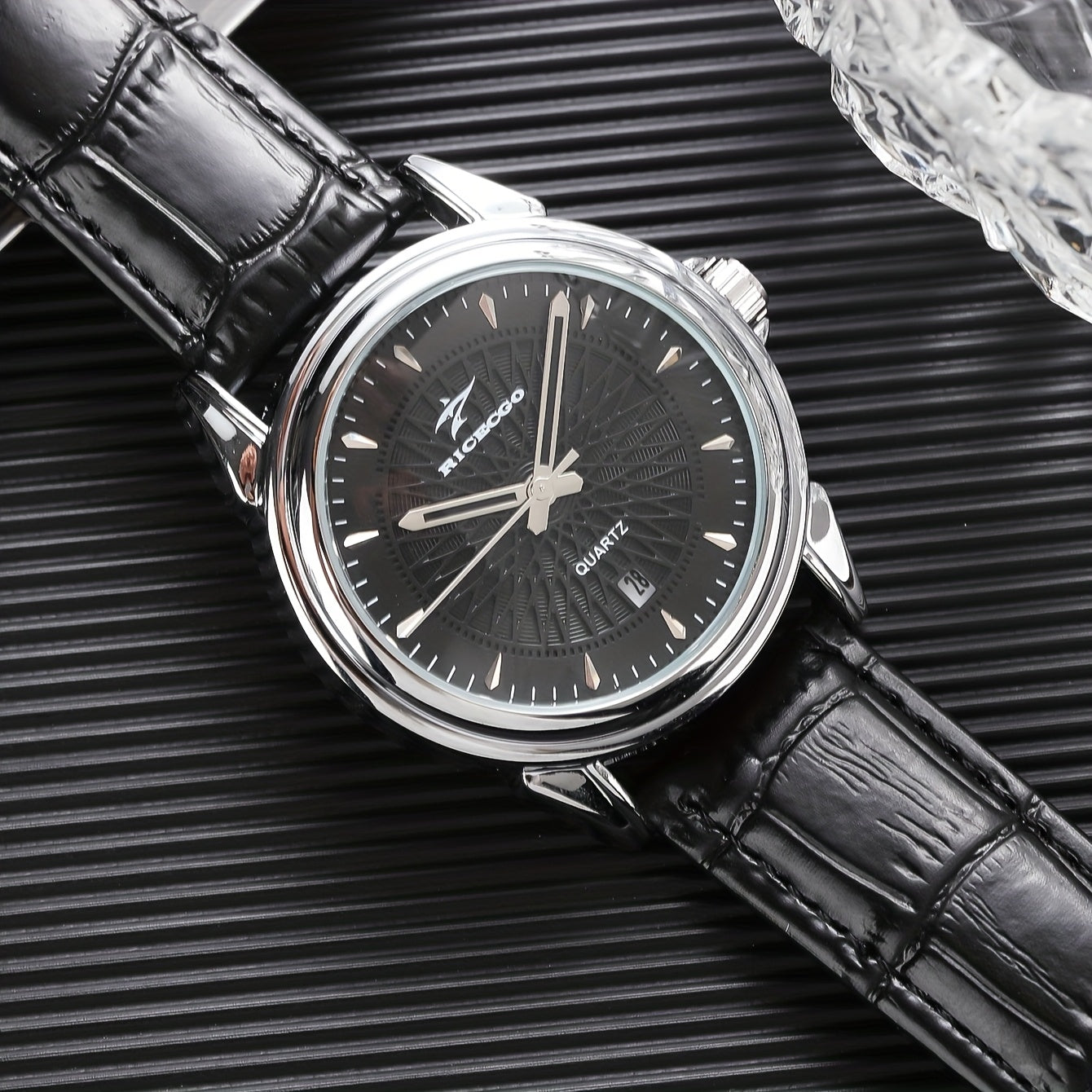 RICECGO Classic Quartz Men's Watch