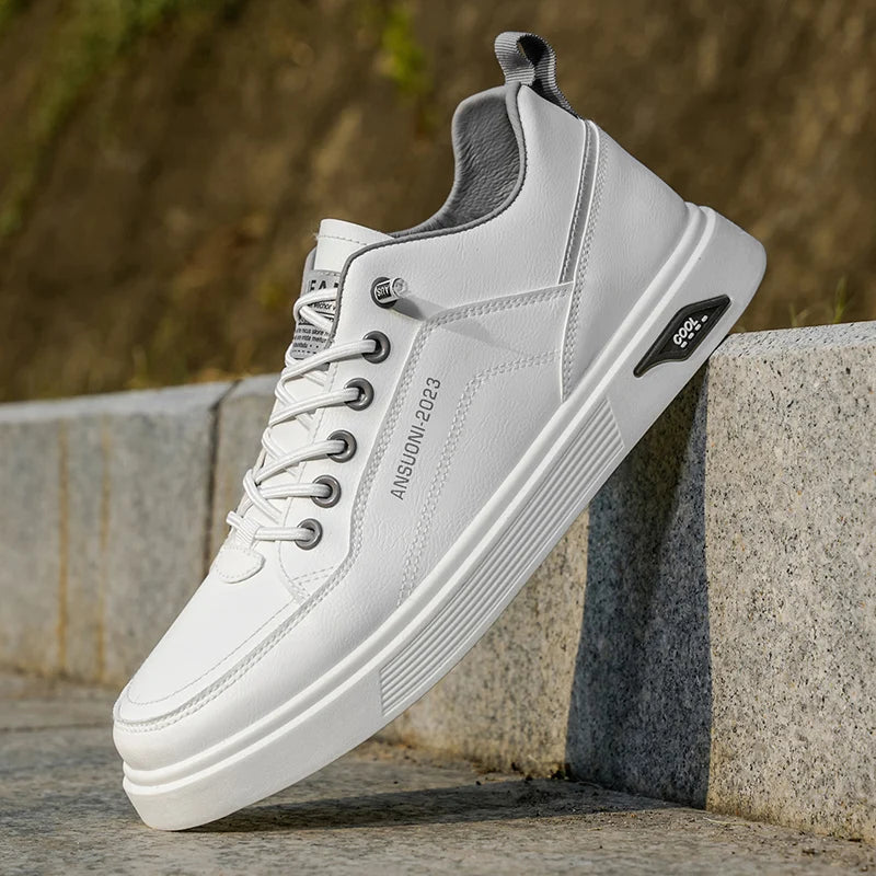 2025 New Spring and Autumn Men's White Low-Top Casual Shoes, Minimalist, Versatile, Comfortable and Breathable Men's Shoes