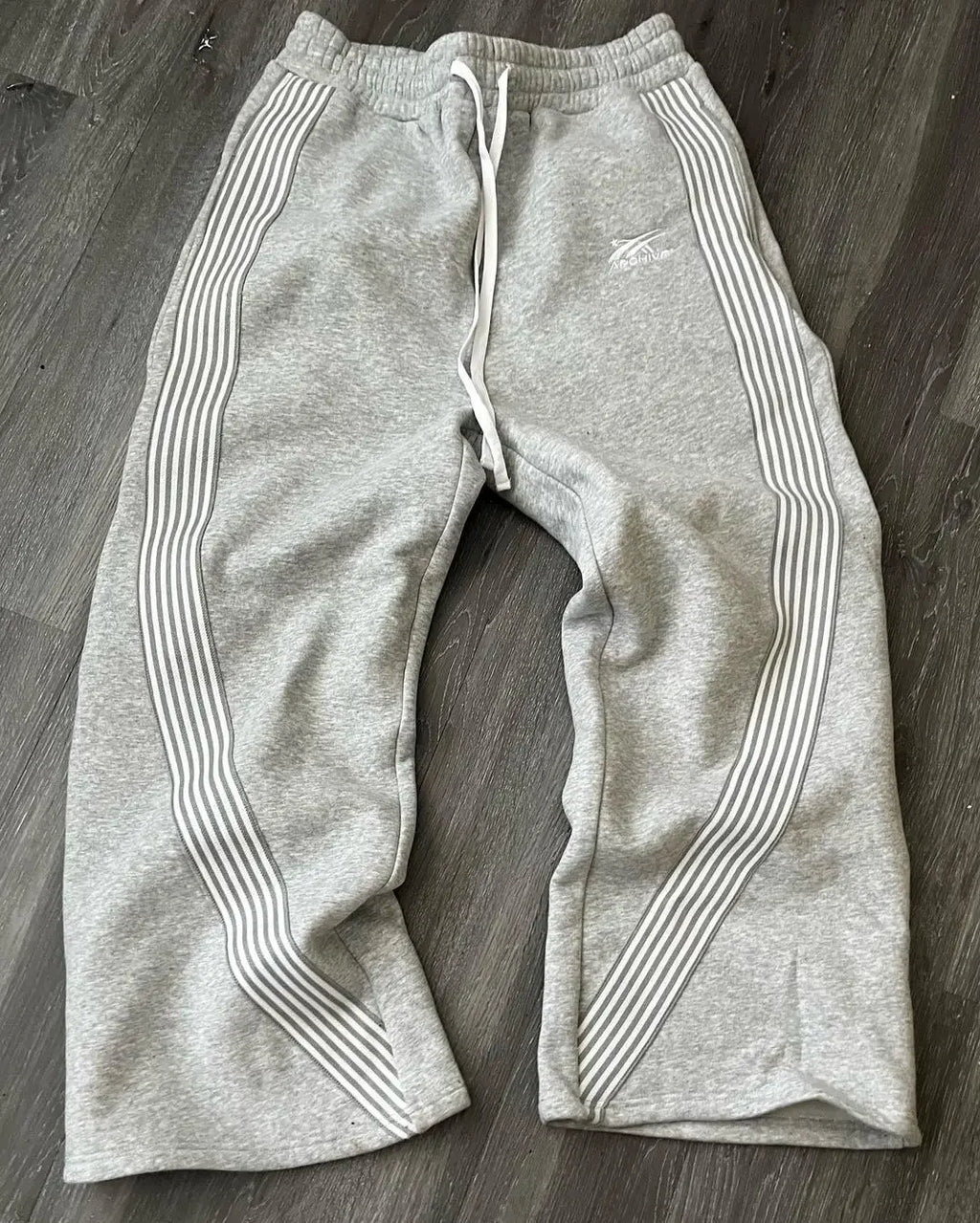 Y2k Embroidered Gray Pants