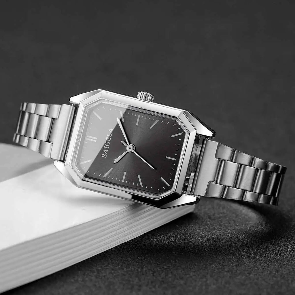 Women Fashion Analog Quartz Wristwatch.