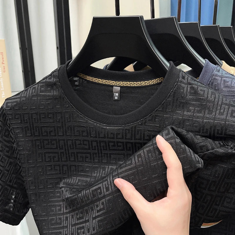 2025 New Men's Fashionable Jacquard Short Sleeved Round Neck T-shirt Casual and Comfortable All Season Versatile Top