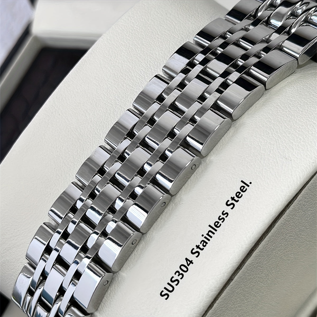 Luxurious Men's Quartz Wristwatch