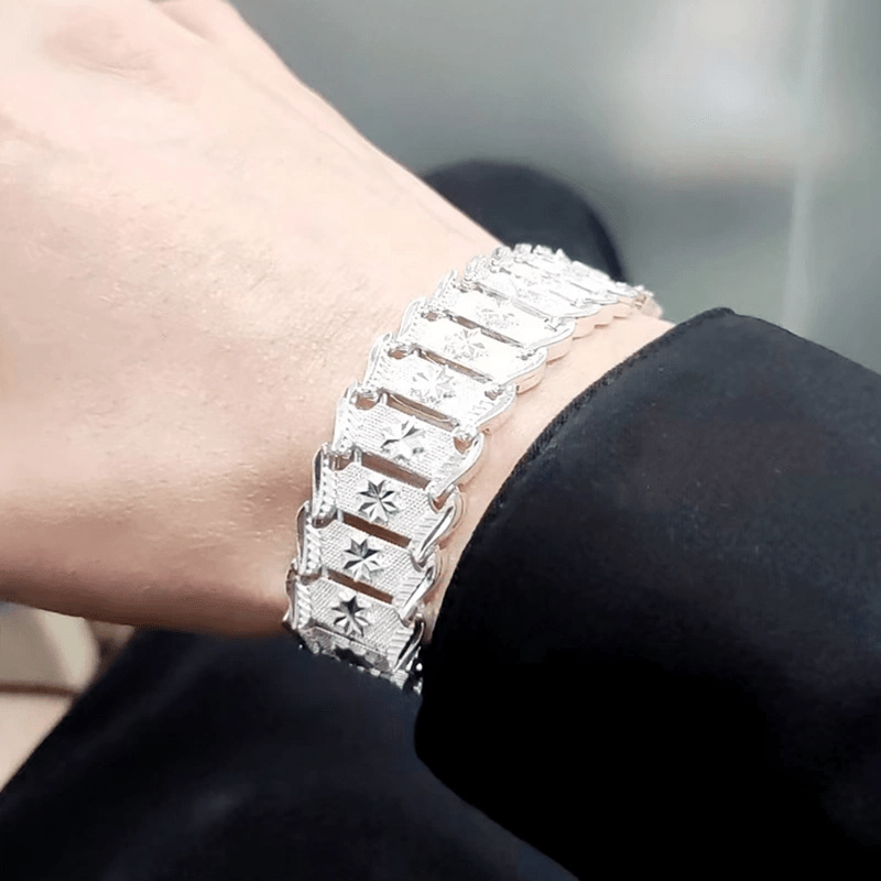 Elegant Euro Pattern Wide Bracelet